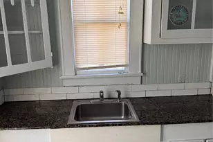 1002 Avenue M, Galveston, TX 77550 - Photo 7