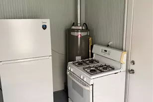 1002 Avenue M, Galveston, TX 77550 - Photo 5