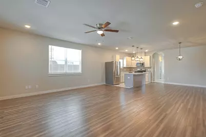 910 King Street, Houston, TX 77022 - Photo 7