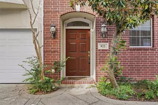 822 Stuart St, Houston, TX 77006 - Photo 3