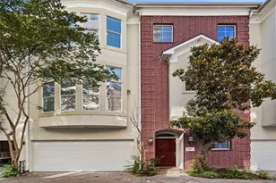 822 Stuart St, Houston, TX 77006 - Photo 1