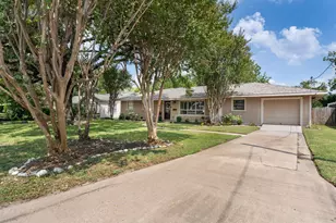 4602 Randwick Dr, Houston, TX 77092 - Photo 1