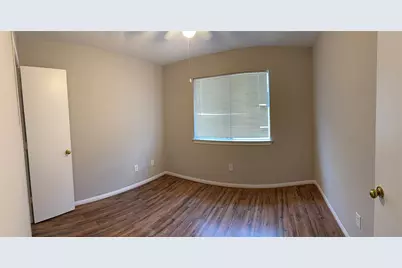 4026 Redwood Hill Court, Fresno, TX 77545 - Photo 7