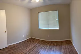 4026 Redwood Hill Ct, Fresno, TX 77545 - Photo 7
