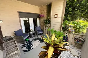 7063 N Holiday Dr, Galveston, TX 77550 - Photo 31