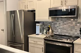 7063 N Holiday Dr, Galveston, TX 77550 - Photo 13