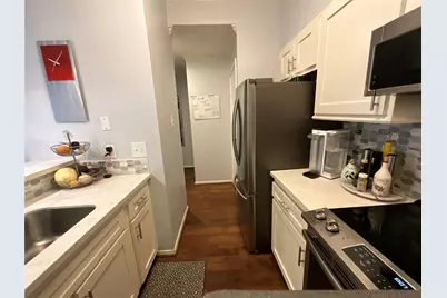 7063 N Holiday Drive, Galveston, TX 77550 - Photo 9