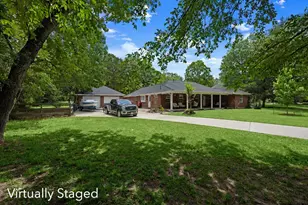 2418 Pebble Lake Dr, Magnolia, TX 77354 - Photo 5