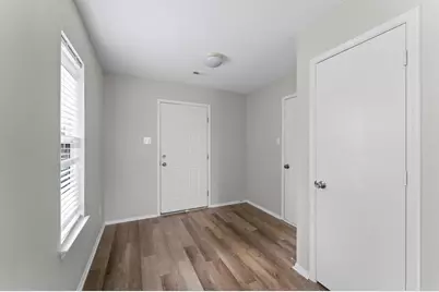 7642 Appleberry Drive, Cypress, TX 77433 - Photo 9