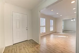 5810 Boyce Springs Dr, Houston, TX 77066 - Photo 13