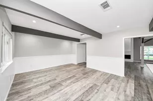 9638 Ravensworth Dr, Houston, TX 77031 - Photo 11