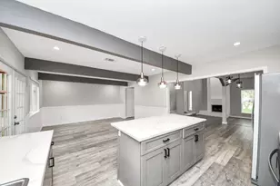9638 Ravensworth Dr, Houston, TX 77031 - Photo 15