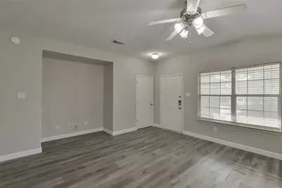 13027 Lark Point Court, Houston, TX 77044 - Photo 7