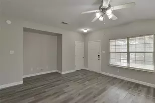 13027 Lark Point Ct, Houston, TX 77044 - Photo 7
