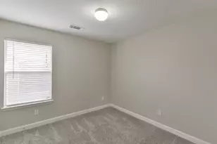 13027 Lark Point Ct, Houston, TX 77044 - Photo 21