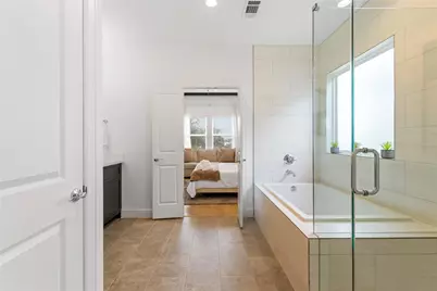 9215 Noel Street, Houston, TX 77033 - Photo 35