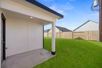 8314 Amethyst Valley Lane, Angleton, TX 77515 - Photo 27