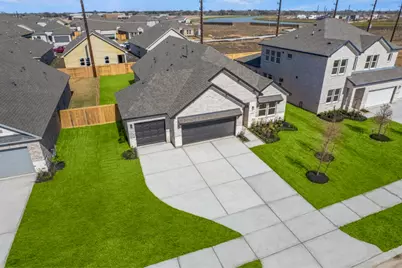 8314 Amethyst Valley Lane, Angleton, TX 77515 - Photo 3