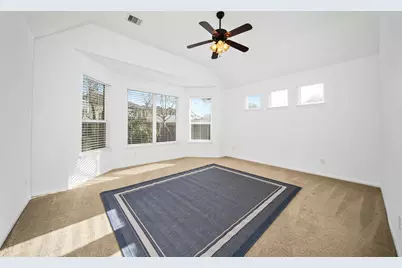 4663 Rockton Hills Lane, Sugar Land, TX 77479 - Photo 17