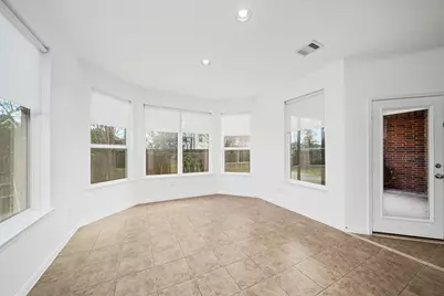 4663 Rockton Hills Lane, Sugar Land, TX 77479 - Photo 11