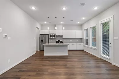608 Thornton Oaks Lane, Houston, TX 77018 - Photo 5