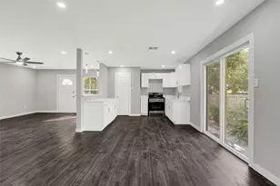 2811 Amboy St, Houston, TX 77026 - Photo 23