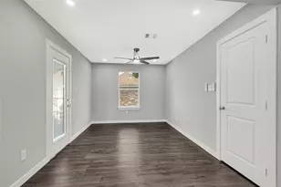 2811 Amboy St, Houston, TX 77026 - Photo 17