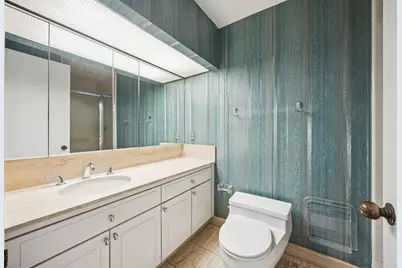 5555 Del Monte Drive #704, Houston, TX 77056 - Photo 9