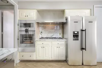 5555 Del Monte Drive #704, Houston, TX 77056 - Photo 19