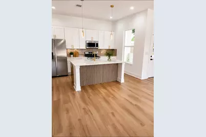 8904 Knoll Leaf Drive, Houston, TX 77080 - Photo 3