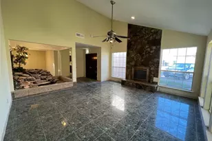 11039 Holworth Dr, Houston, TX 77072 - Photo 3