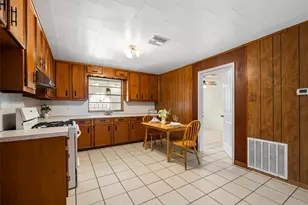 522 Hollyvale Dr, Houston, TX 77060 - Photo 5
