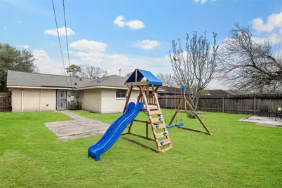 522 Hollyvale Dr, Houston, TX 77060 - Photo 15