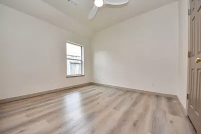 14423 Gadwall Court, Houston, TX 77044 - Photo 17