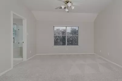 11 Scenic Brook Court, The Woodlands, TX 77382 - Photo 17