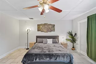 8822 Ryton Ln, Houston, TX 77088 - Photo 29