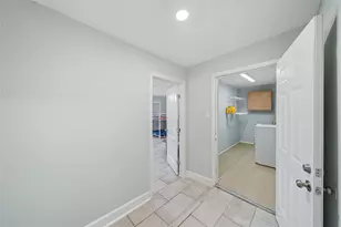 8822 Ryton Ln, Houston, TX 77088 - Photo 27