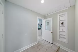 8822 Ryton Ln, Houston, TX 77088 - Photo 33