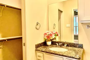 5231 Lillian St, Houston, TX 77007 - Photo 7