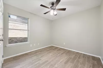 1206 Halls Bridge, League City, TX 77573 - Photo 9