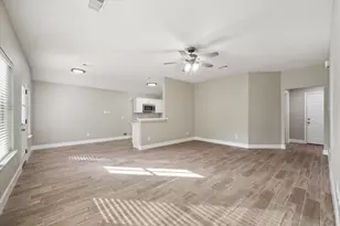 1206 Halls Bridge, League City, TX 77573 - Photo 3
