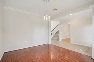 1314 Ravenel Ln, Sugar Land, TX 77479 - Photo 9