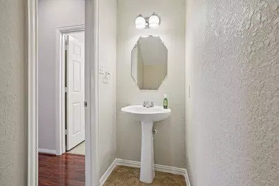 1314 Ravenel Lane, Sugar Land, TX 77479 - Photo 19