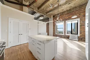 915 Franklin St, Houston, TX 77002 - Photo 9