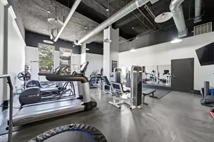 915 Franklin St, Houston, TX 77002 - Photo 25