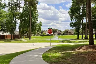 25981 N Kings Mill Ln, Kingwood, TX 77339 - Photo 31