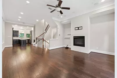 816 Yale Street #C, Houston, TX 77007 - Photo 9