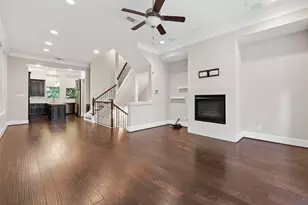 816 Yale St, Houston, TX 77007 - Photo 9