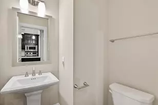 816 Yale St, Houston, TX 77007 - Photo 11