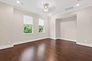 816 Yale St, Houston, TX 77007 - Photo 13